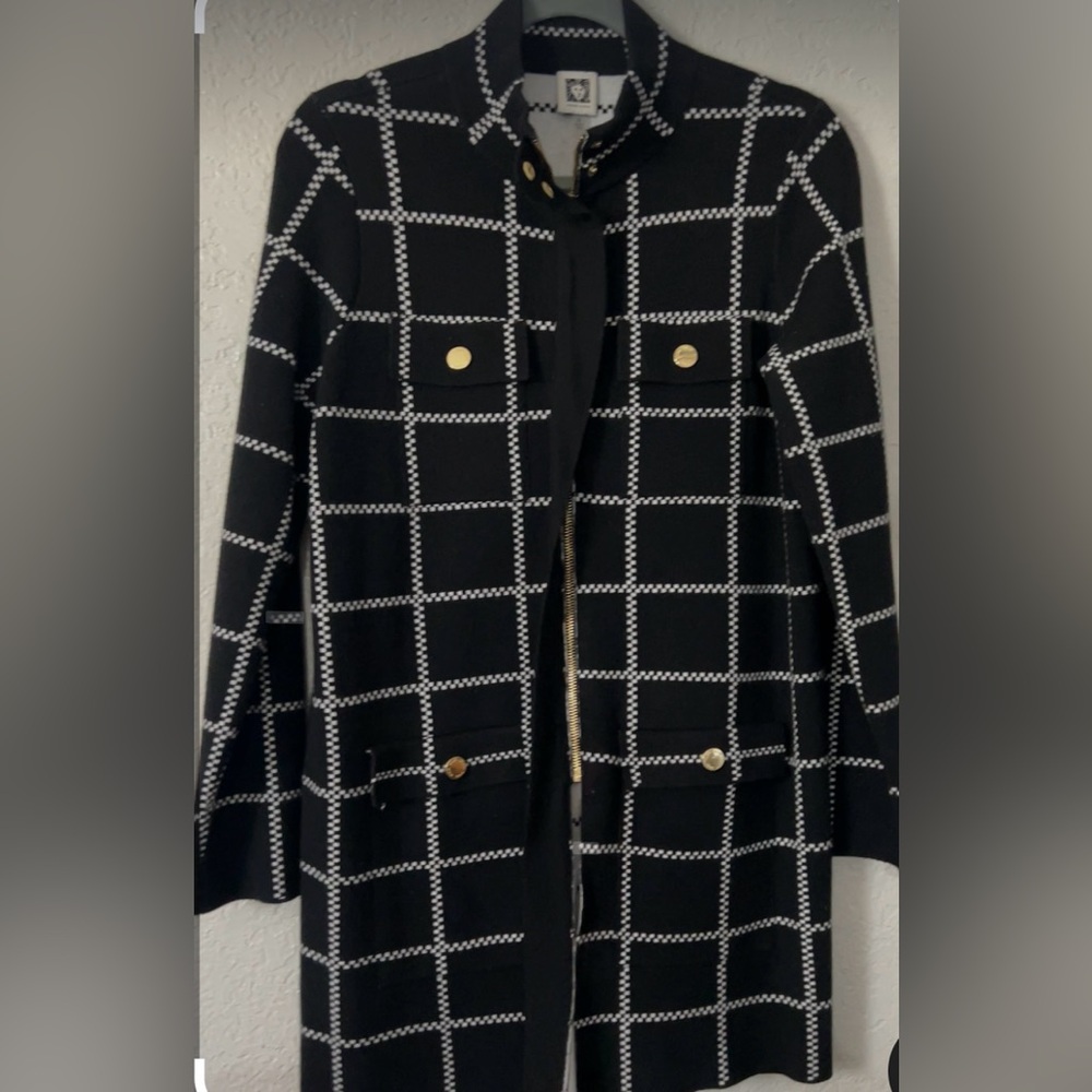 Elegant Black and White Grid Women's Blazer